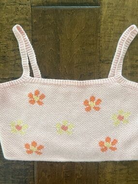 Luca + Grae retro inspired pink knit crop tank top w floral daisy print Sz. L